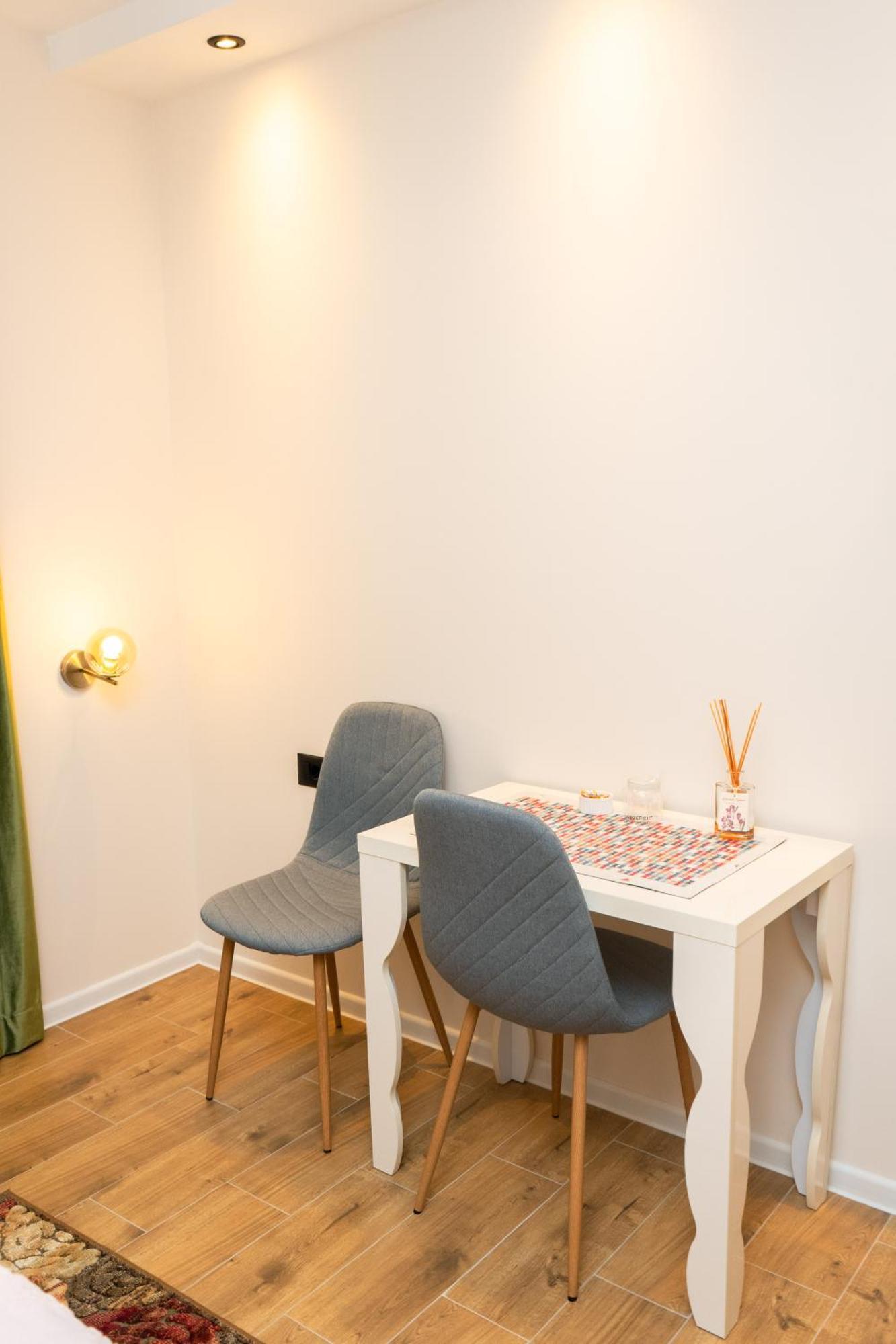 Merak Rooms & Caffe Bar Sabac Bagian luar foto
